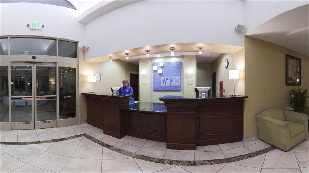 Holiday Inn Express San Diego - Otay Mesa, An Ihg Hotel Exteriör bild