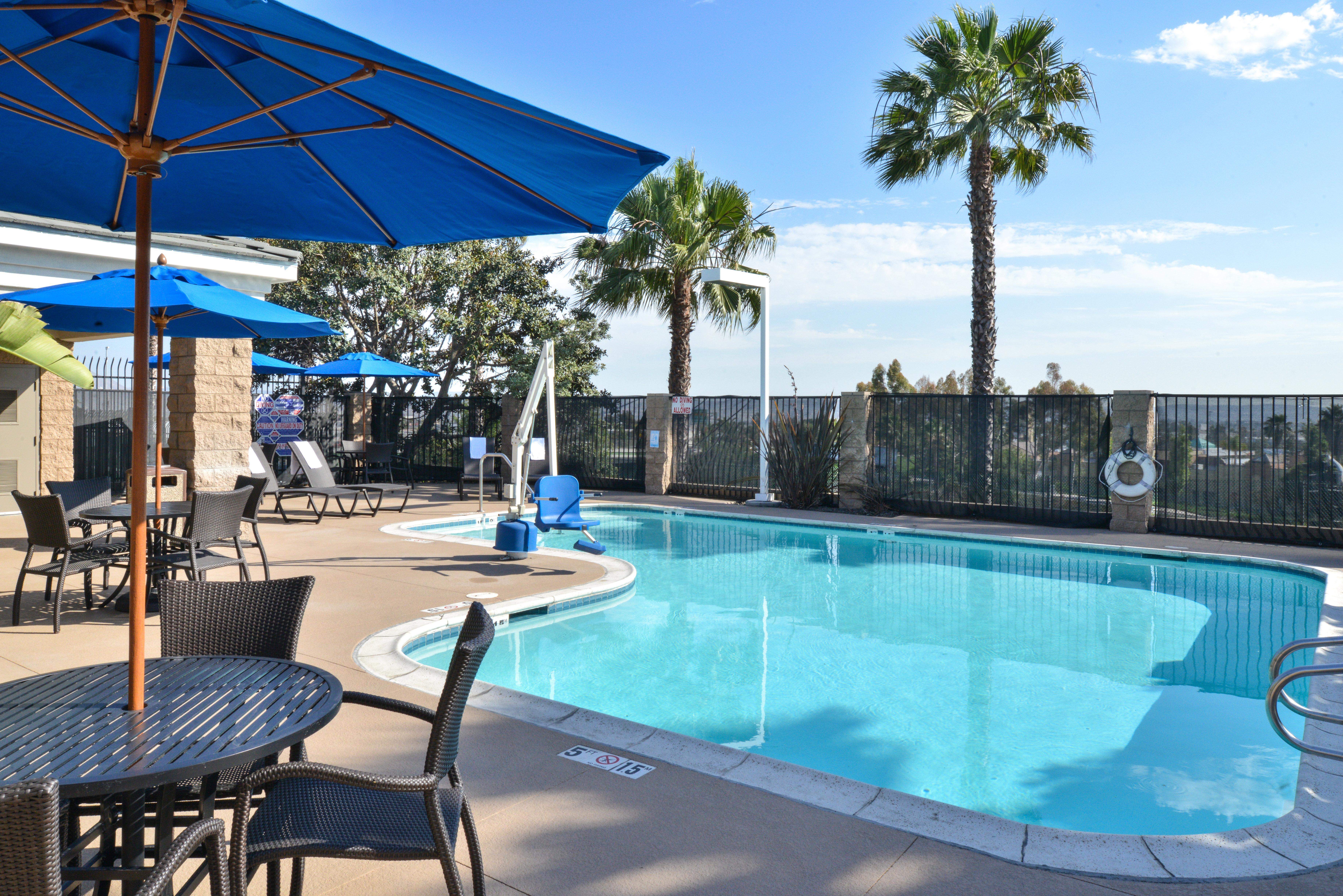 Holiday Inn Express San Diego - Otay Mesa, An Ihg Hotel Exteriör bild
