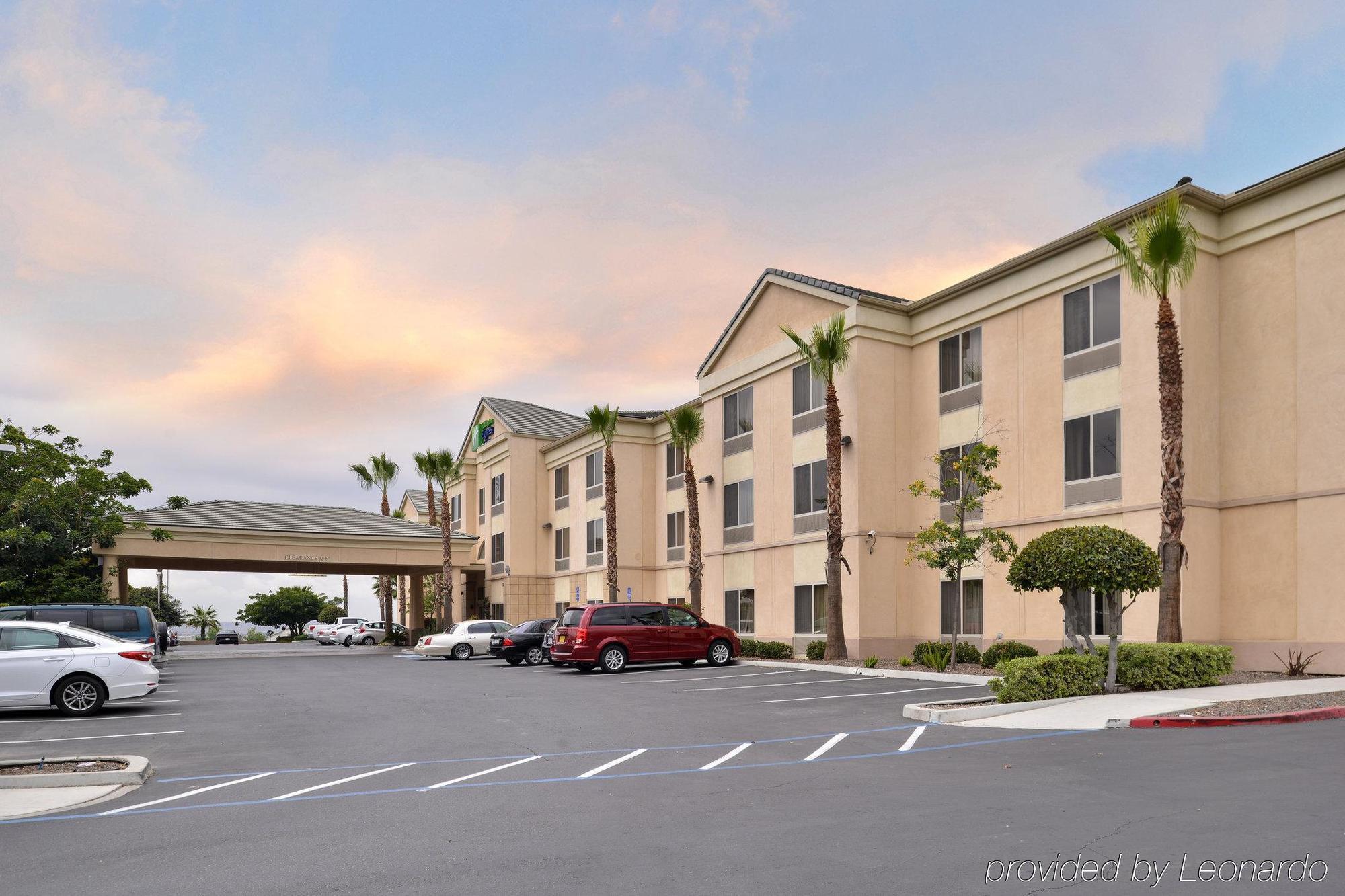 Holiday Inn Express San Diego - Otay Mesa, An Ihg Hotel Exteriör bild